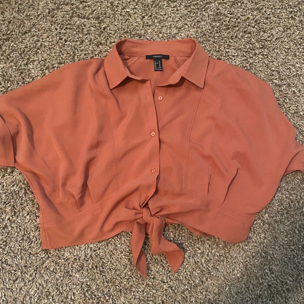 Button Up Orange Crop-Top tied size(M)